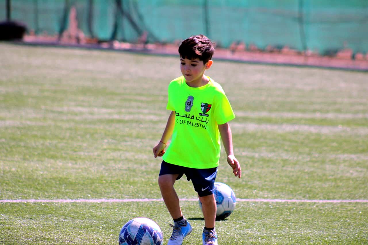 Aprendizaje en cancha - Escuela Oficial Palestino